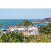 The Tempest, sea views, coastal & rural walks.