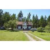 Three-Bedroom Holiday Home in Kristinehamn