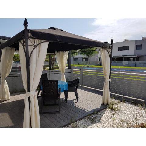 Townhouse Montroig Bahia, beach - 600m.