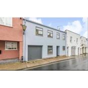 Trendy Clifton Village Mews House