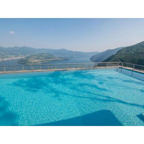 Van Gogh - beautiful lake Iseo view and swimming pool