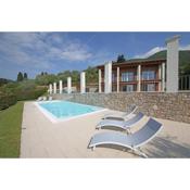 Villa Albachiara, Private Luxury villa with private pool and lake view