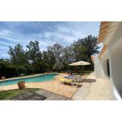 Villa Golfinho in Alvor with 5 bedrooms