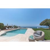 Villa Luna, exclusiva villa con vistas y acceso privado al mar en zona residencial