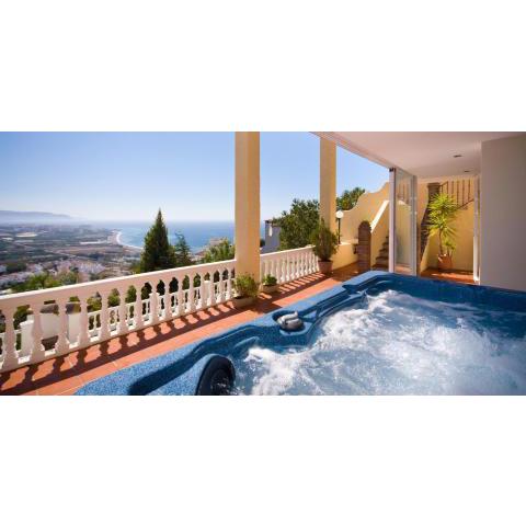 Villa Terrazas with Pool and Jacuzzi SpainSunRentals 1173