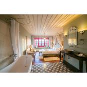 Village Primoula Suites & Spa