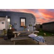 Wheal Tor- Beautifully Fitted Wooden Lodge Helston Cornwall