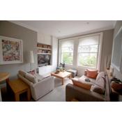 Wonderful 2 Bedroom in Quiet Area near Camden Square