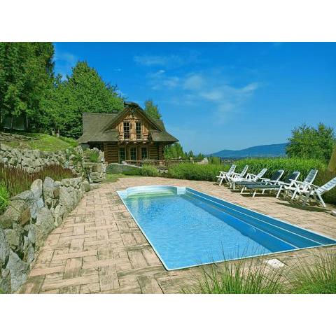 Wooden holiday home in Lipowa with bubble bath