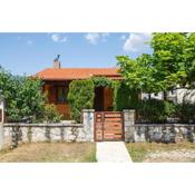 WOODEN HOUSE IN IOANNINA