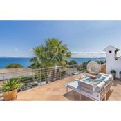 YupiHome Villa Alcanada - Family only